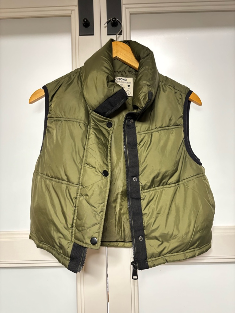Ci Sono Olive Green Cropped Puffer Vest